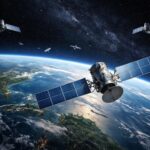 découvrez en direct comment fonctionnent les satellites en orbite autour de la terre, leur rôle, leurs trajectoires et leur impact sur notre vie quotidienne.
